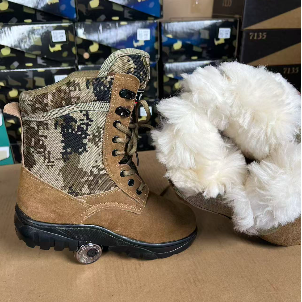 户外羊毛靴防寒男款劳保鞋