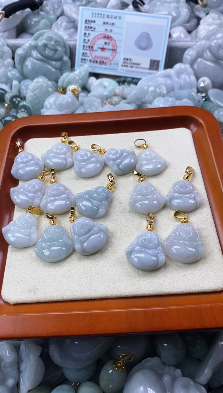 翡翠未镶嵌颈饰缅甸A货翡翠FG