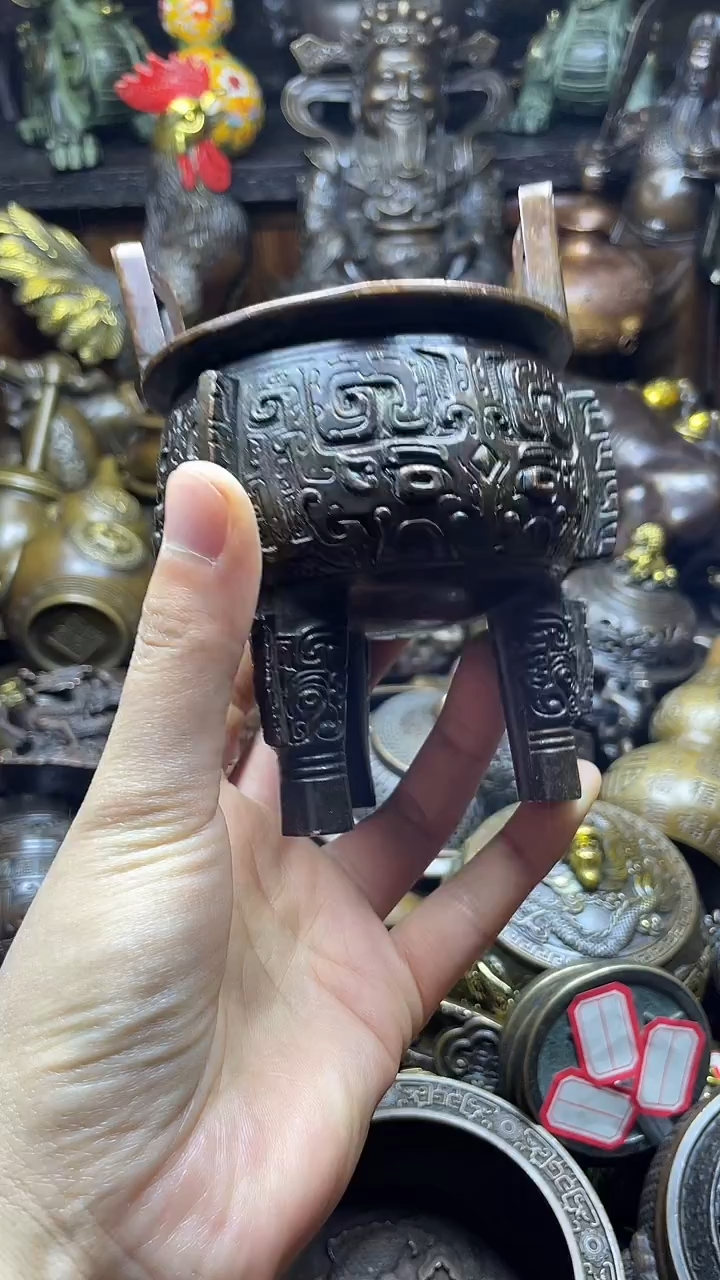 闪购链接，点击下单，有运费险，铜摆件