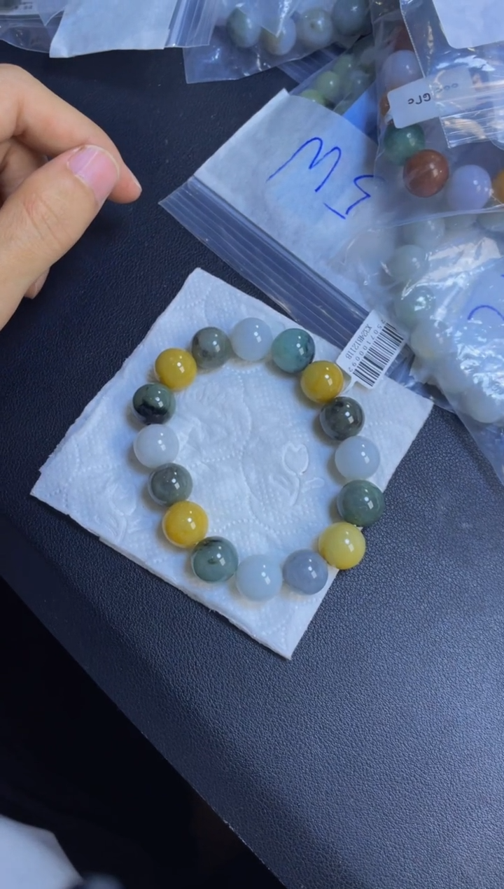 定制翡翠未镶嵌珠串13+