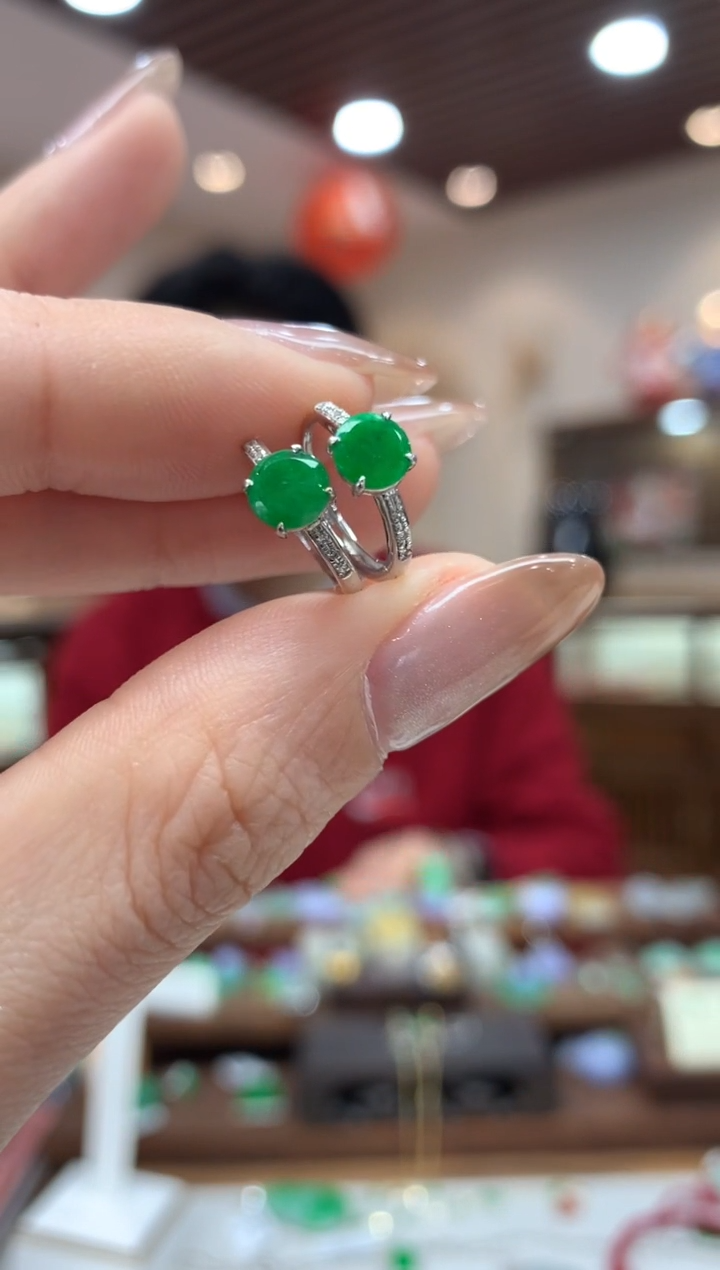 【闪购商品】翡翠耳饰18K金镶嵌耳包