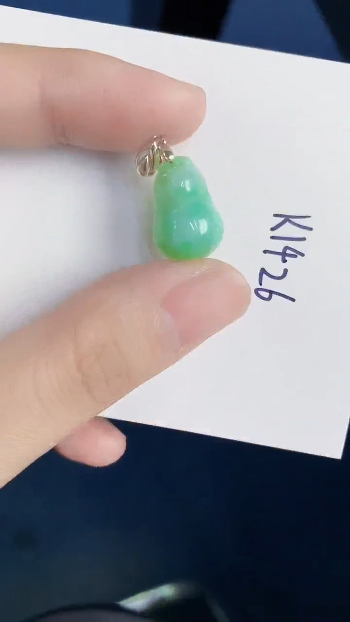 颈饰未镶嵌翡翠天然翡翠缅甸A货