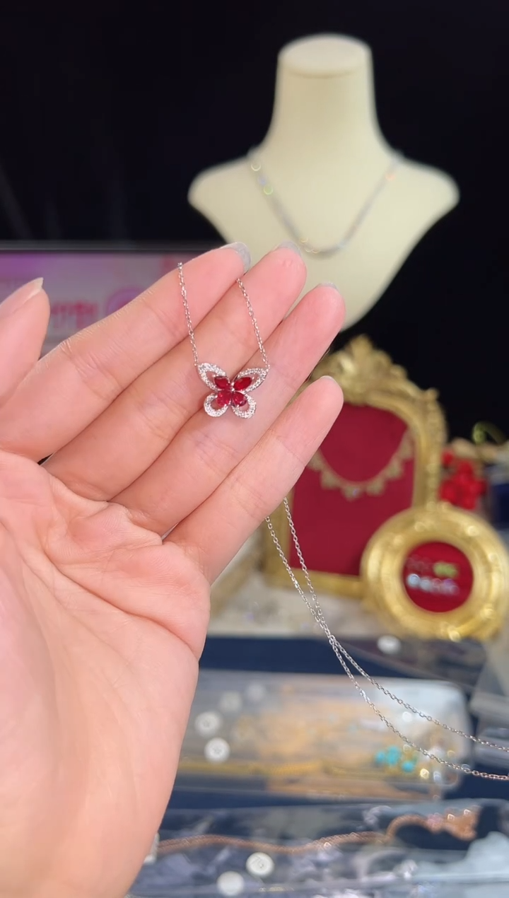 【闪购商品】红宝石颈饰18K金镶嵌BN8438#-W#85