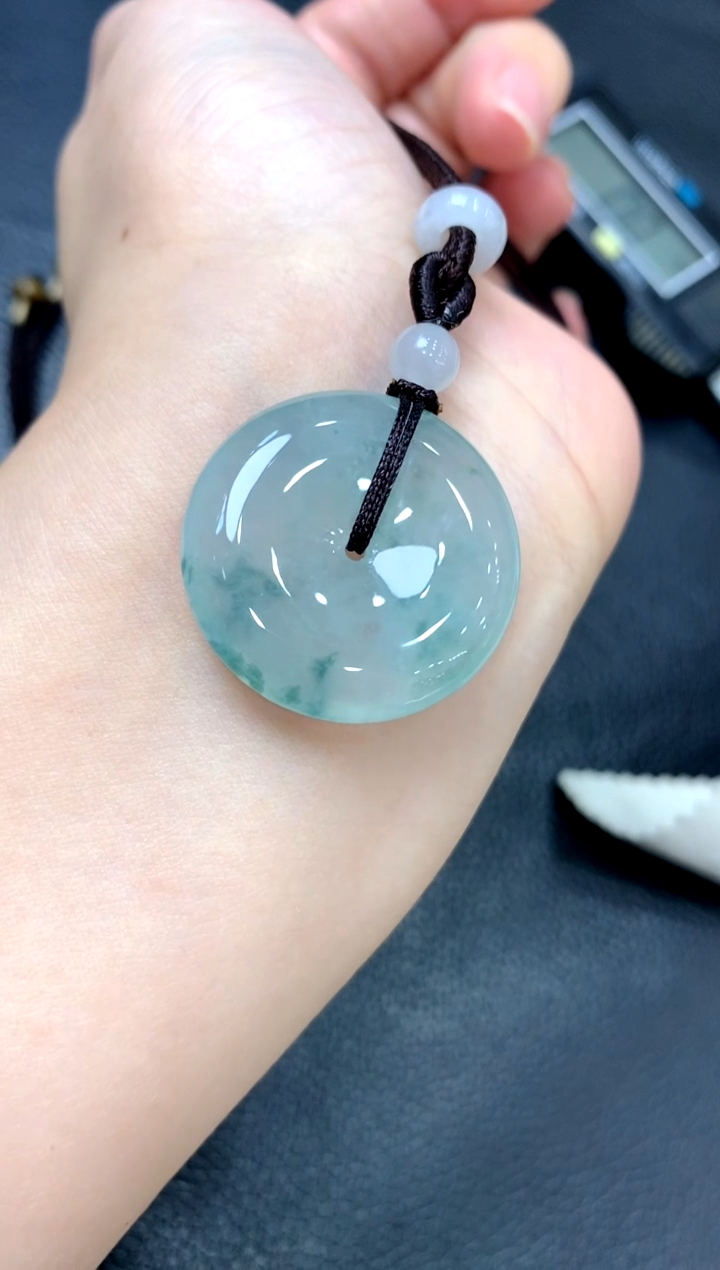 吊坠(不含链)未镶嵌翡翠平安扣