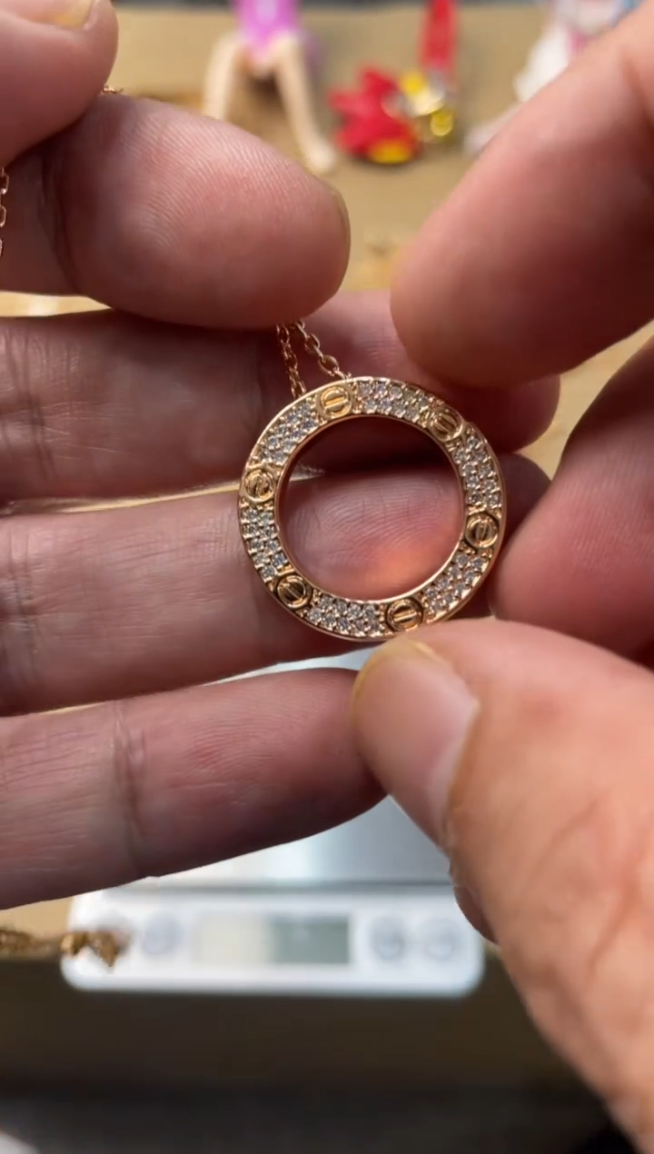 瓷片嘉荣当康大姐fu的总铺