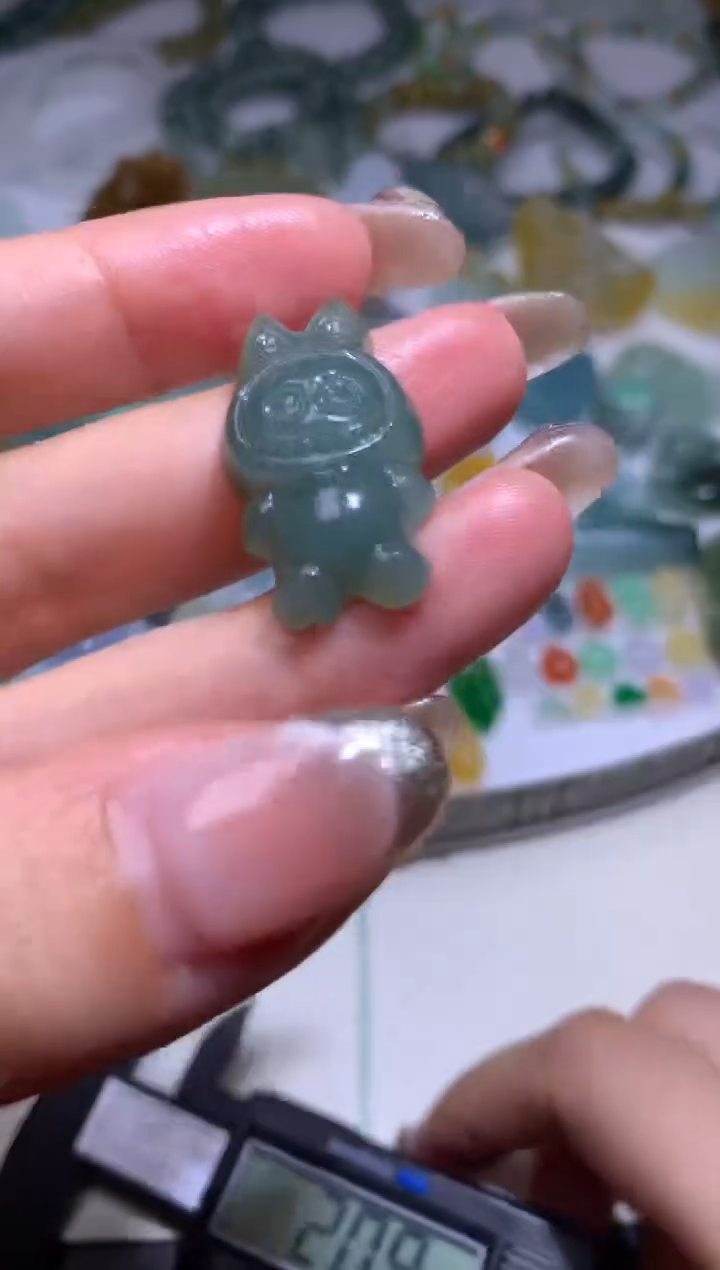 未镶嵌定制翡翠毛货