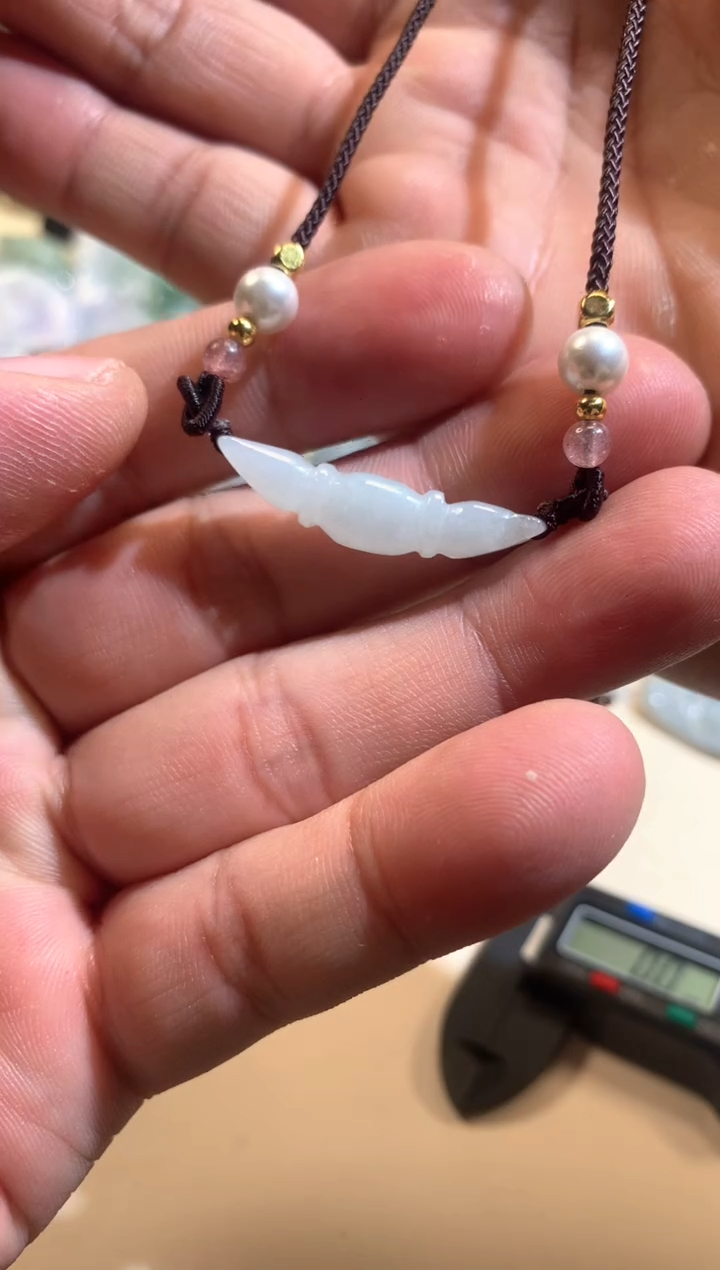 【闪购商品】翡翠颈饰未镶嵌02/05/301