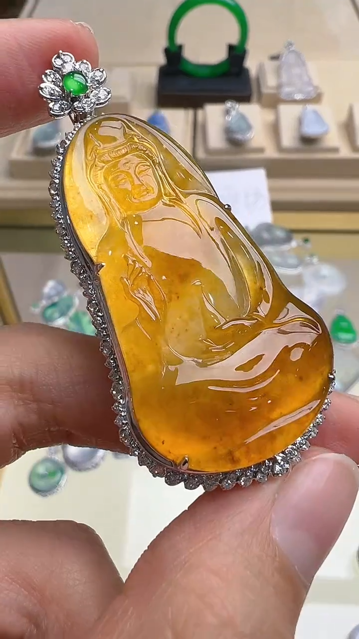 【闪购商品】翡翠吊坠(不含链)18K金镶嵌多样性团购发一件