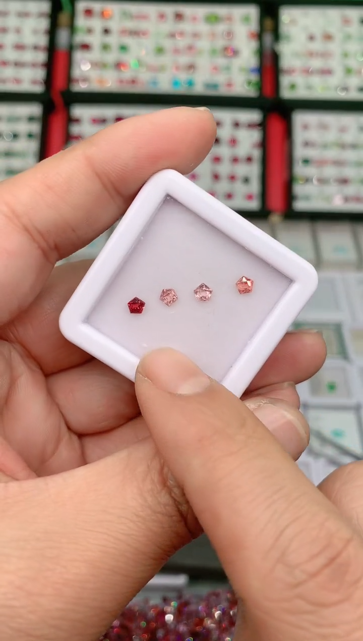 【闪购商品】尖晶石裸石未镶嵌一组