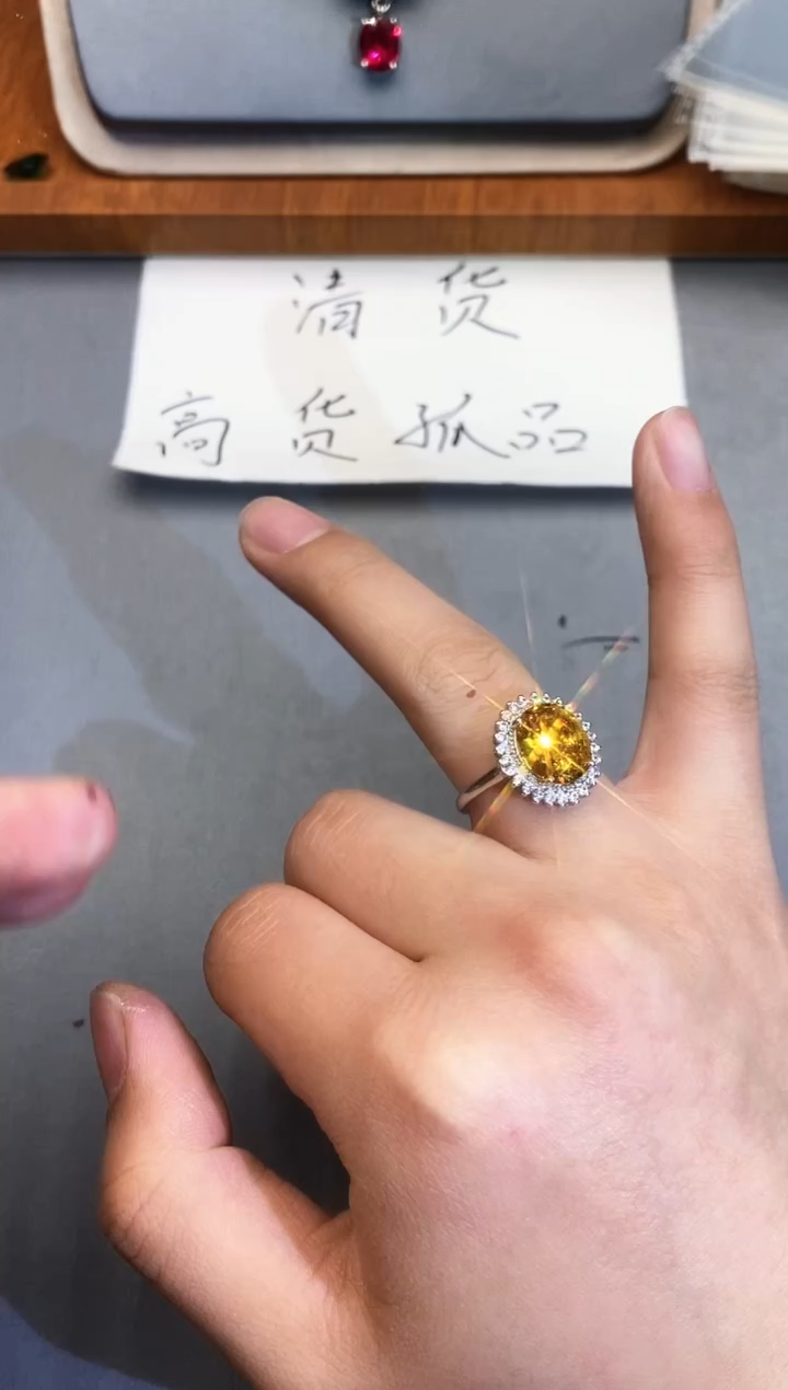 【闪购商品】石英质玉珠宝奇石合金1