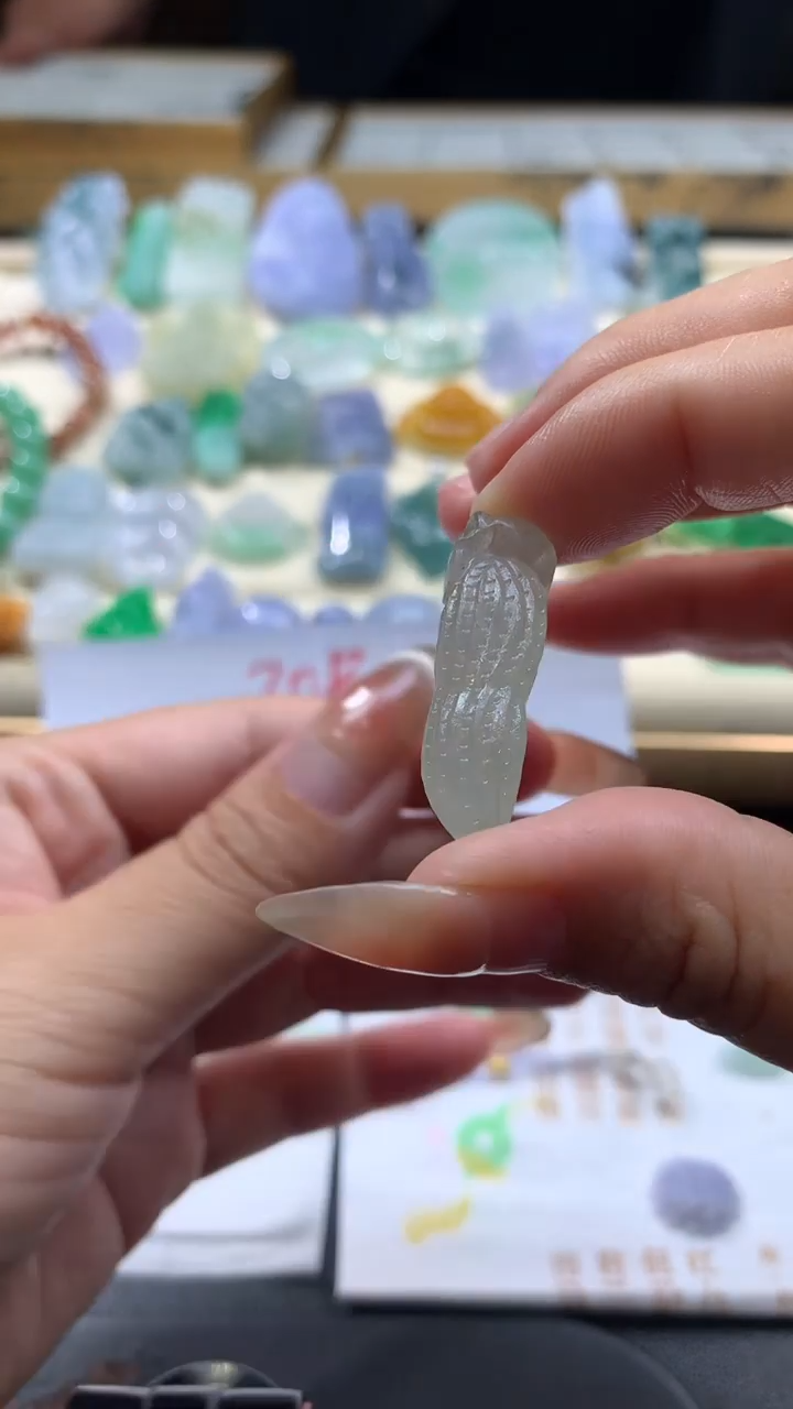 【闪购商品】定制翡翠未镶嵌翡翠