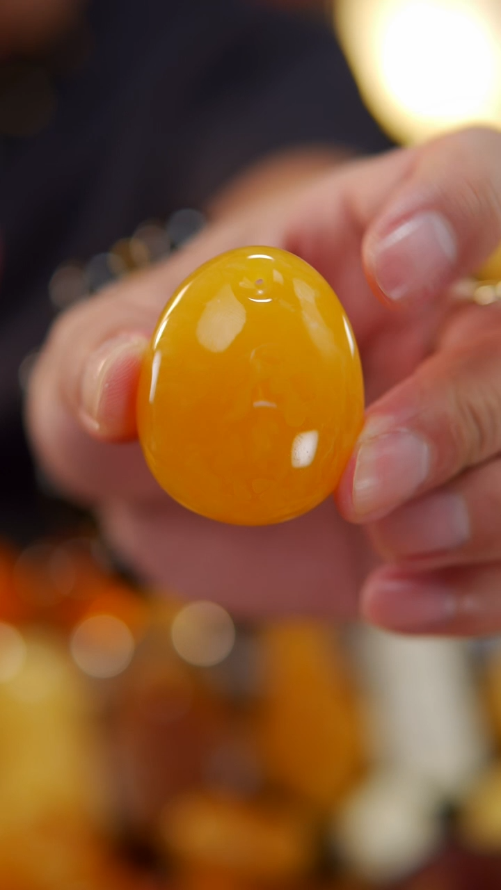 【闪购商品】蜜蜡颈饰未镶嵌焦皮料妖花水滴19.76
