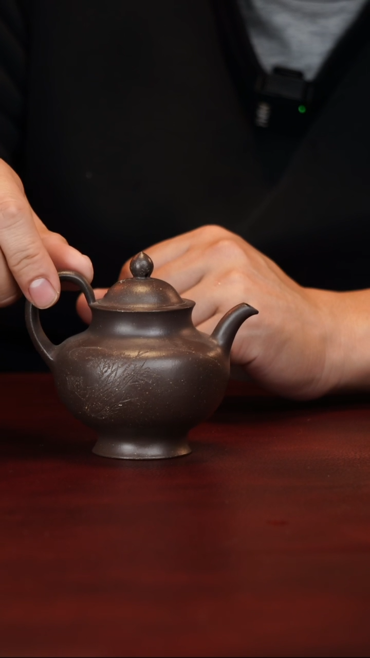 茶壶紫砂卢云霞--手工--宫灯