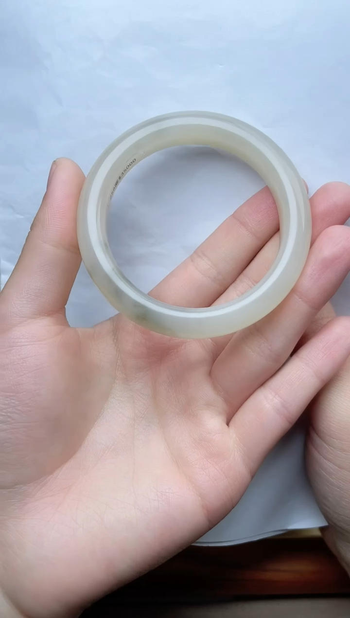 【闪购商品】和田玉手镯未镶嵌56/57圈口kk