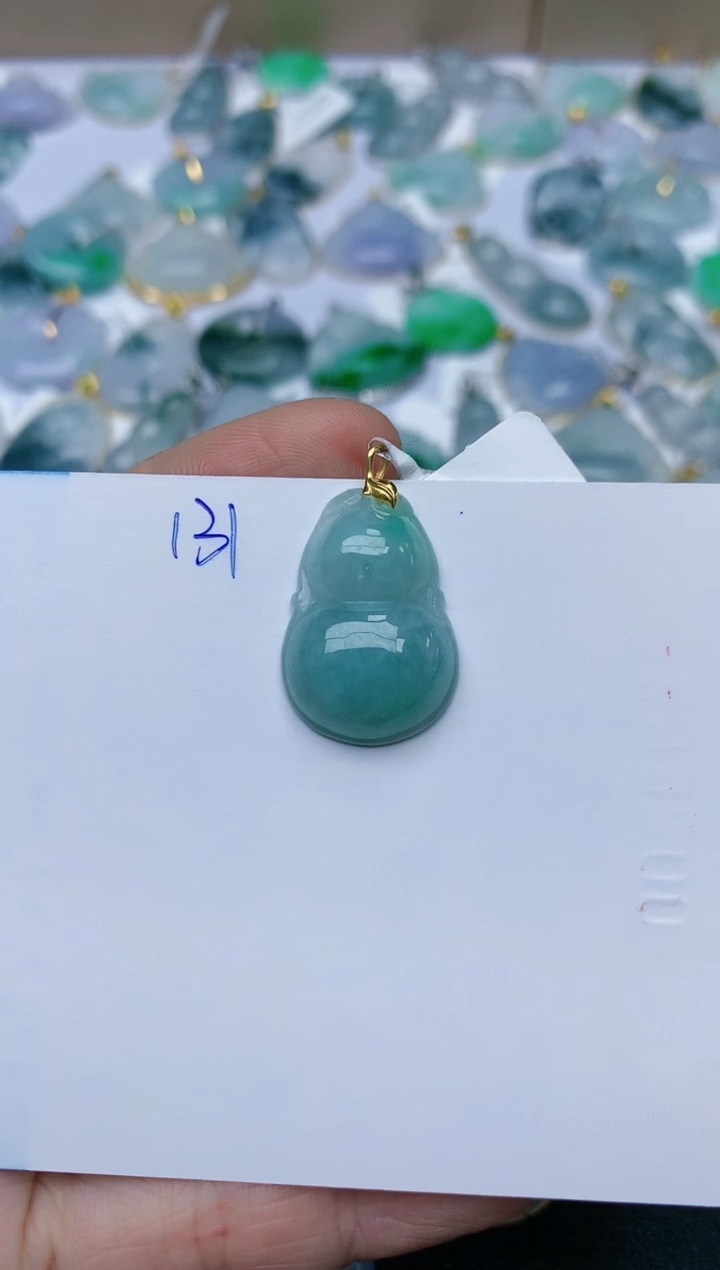 【闪购商品】翡翠颈饰18K金镶嵌天然翡翠A货    