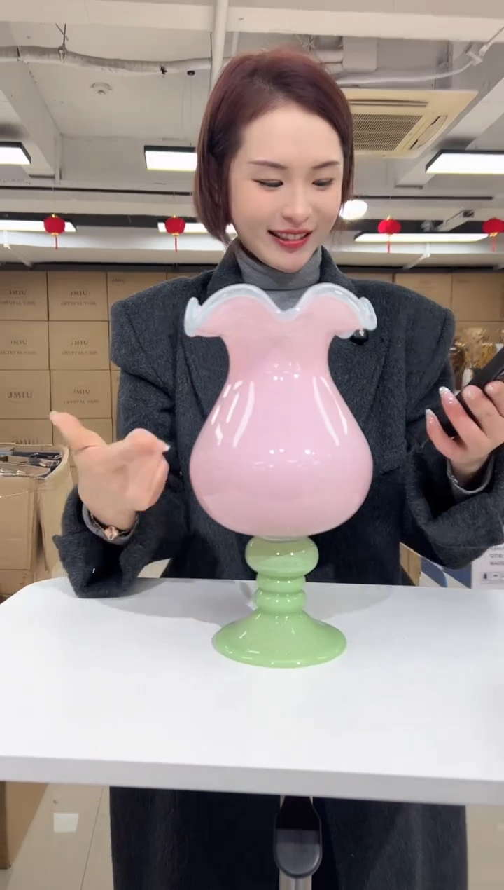 【闪购商品】玻璃2.11小思JMIU-粉色风灯