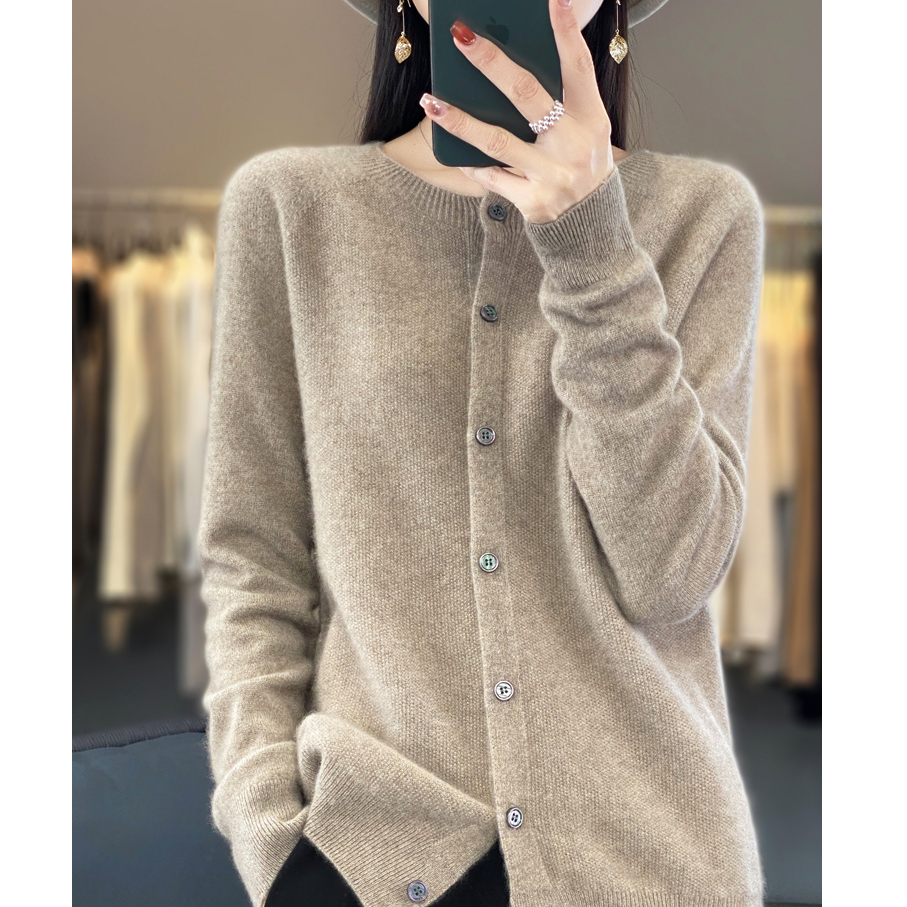 【一线成衣】2025春季新款无缝精纺羊毛针织开衫纯色宽松显瘦