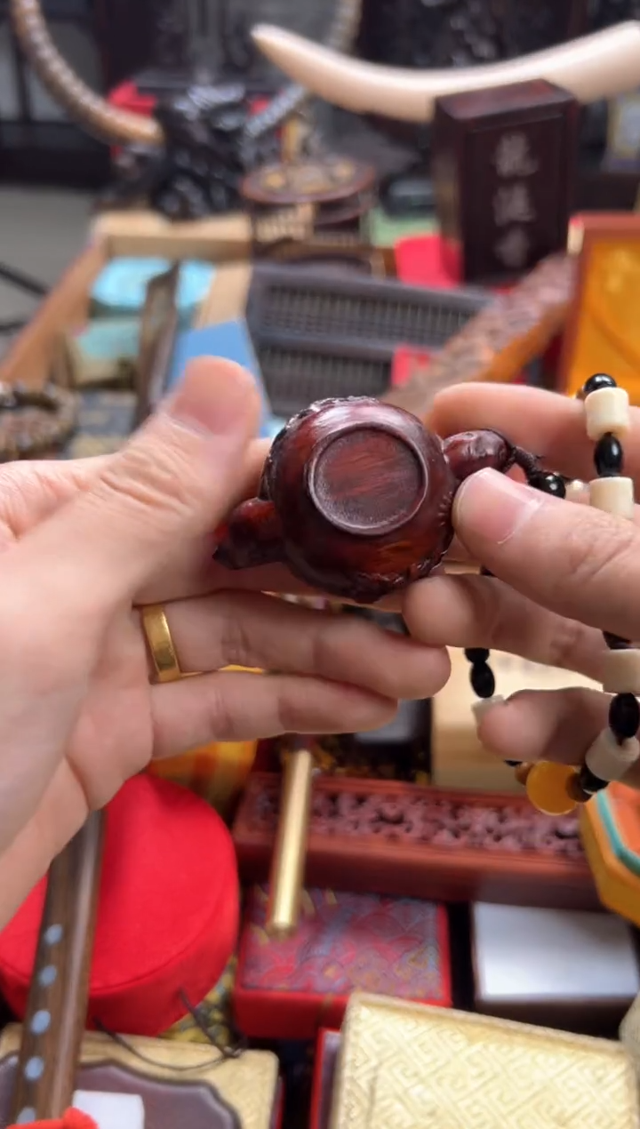 【闪购商品】木————————手壶