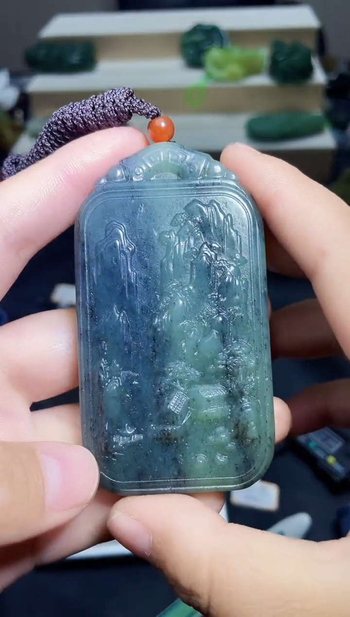 颈饰未镶嵌和田玉1