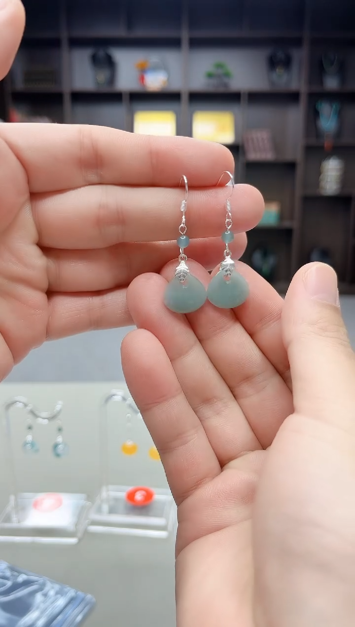 未镶嵌翡翠耳饰328000