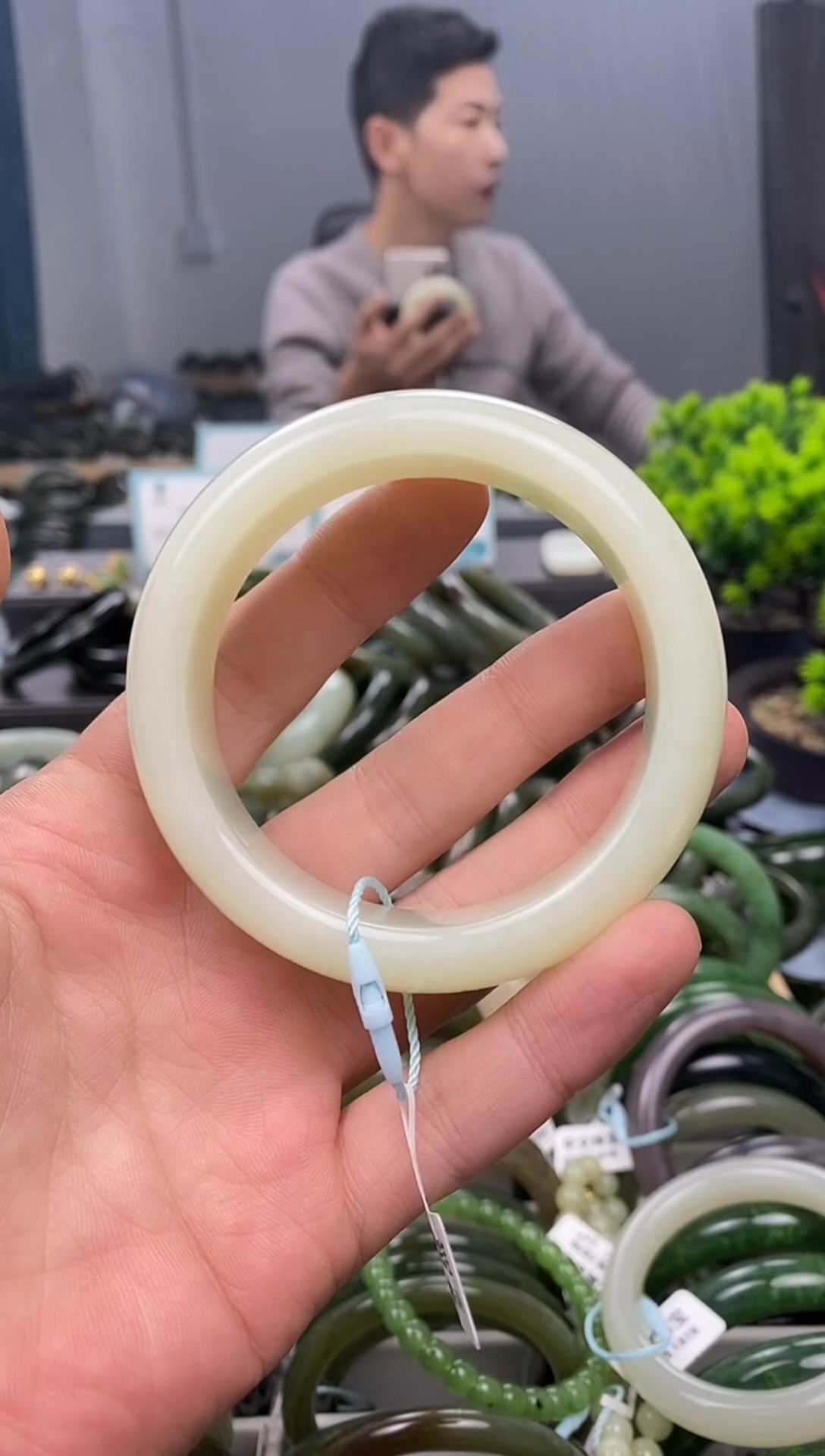 未镶嵌手镯和田玉59.8（18.5）