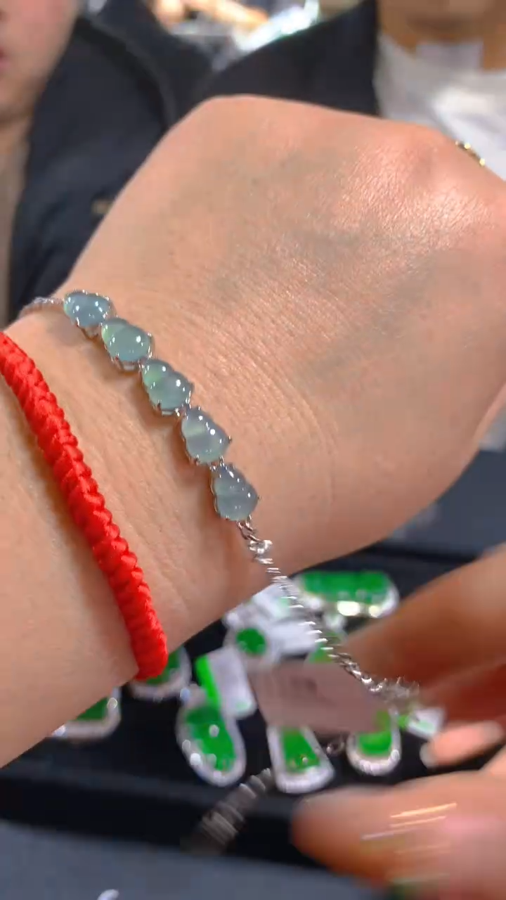 【闪购商品】翡翠手链未镶嵌0531807206多样性发一