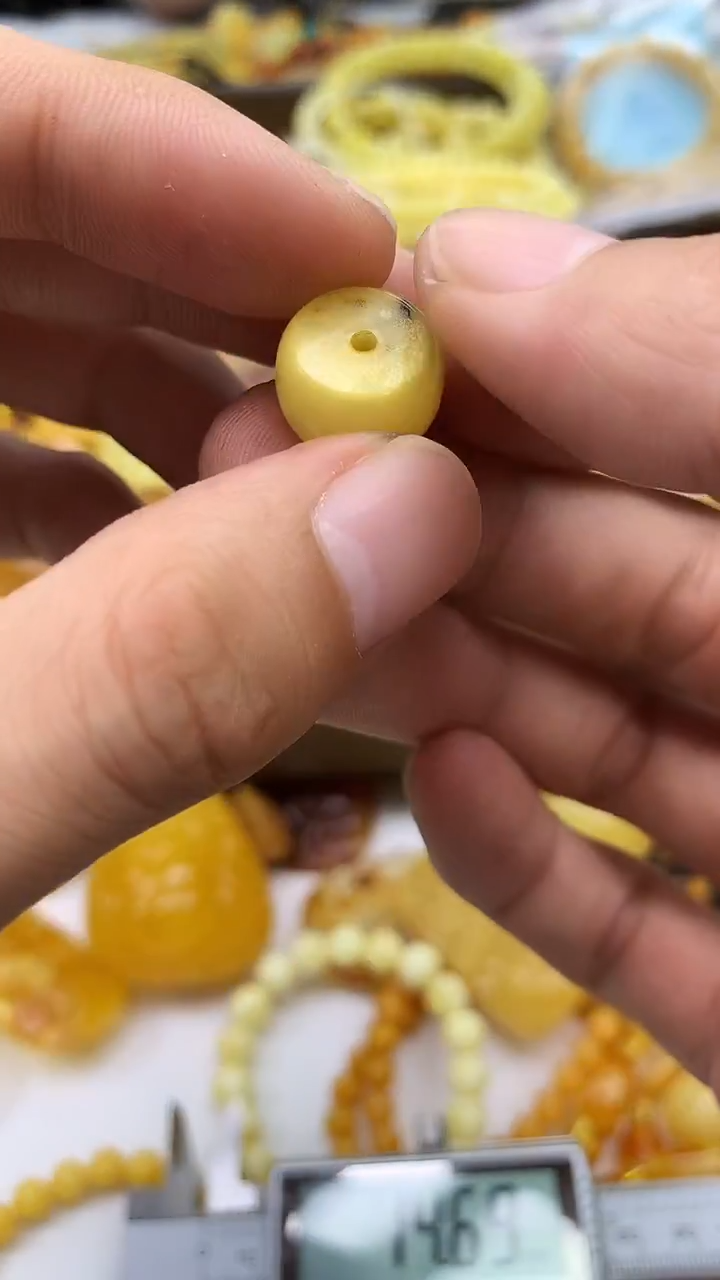 裸石蜜蜡未镶嵌单珠