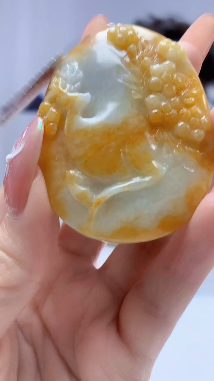 【闪购商品】定制翡翠未镶嵌4688DD-毛货挂件160