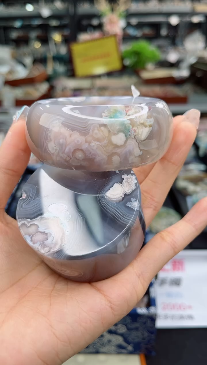 【闪购商品】石英质玉手镯未镶嵌59圈口（赠品镯心）6650391