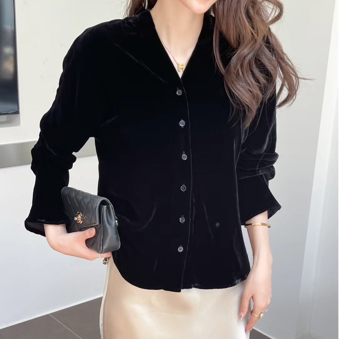 【燕子在南油】衣长58cm气质轻奢时尚百搭真丝丝绒长袖短外套4151