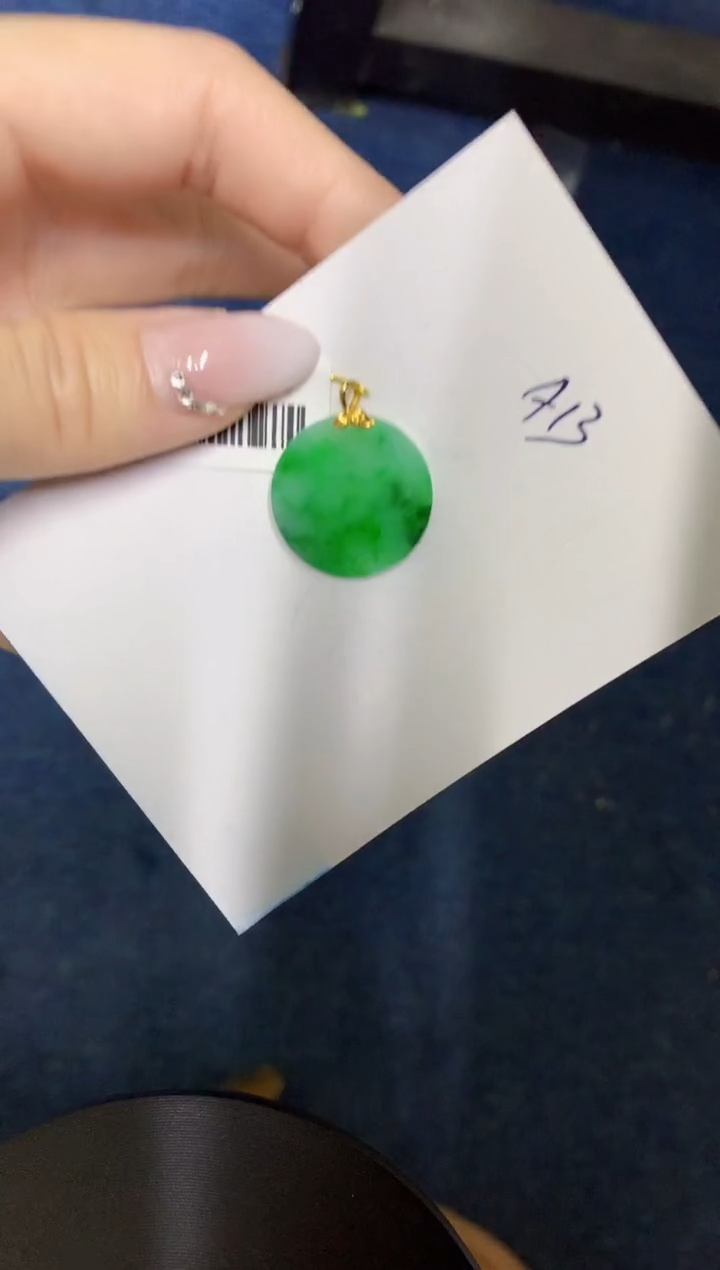 【闪购商品】翡翠颈饰18K金镶嵌0000000000