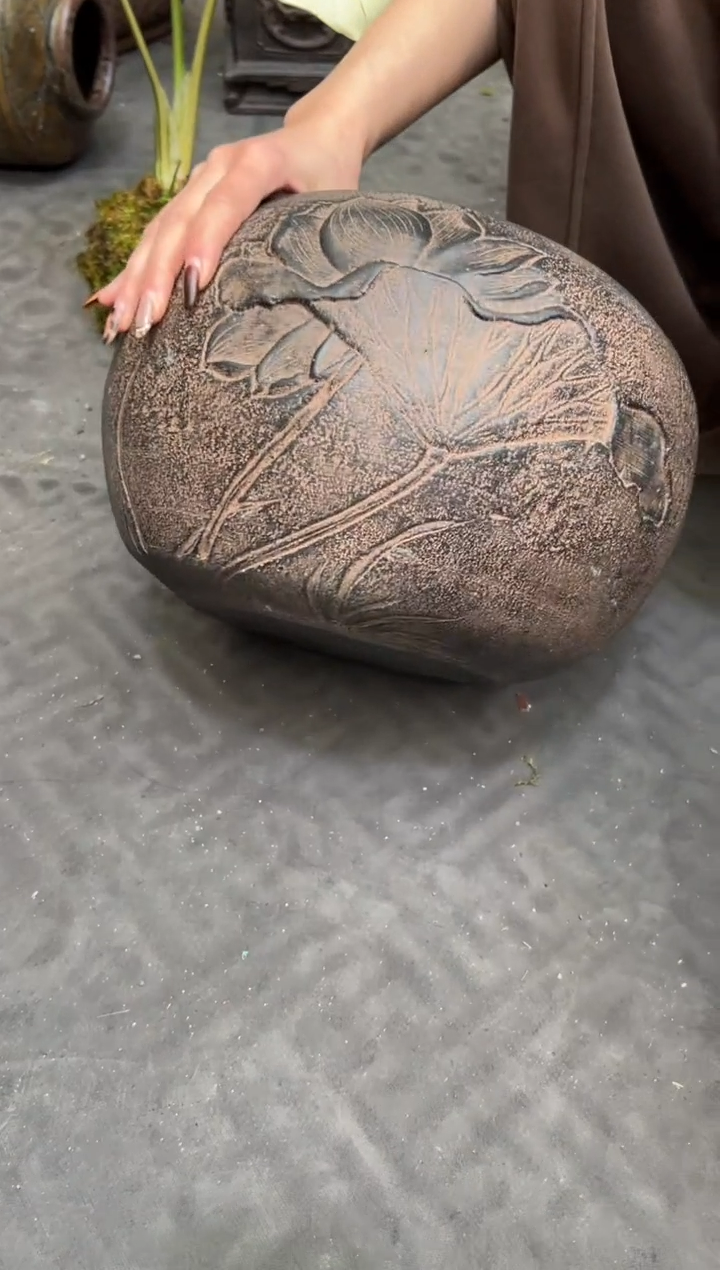 陶土【火山泥】荷缘缸