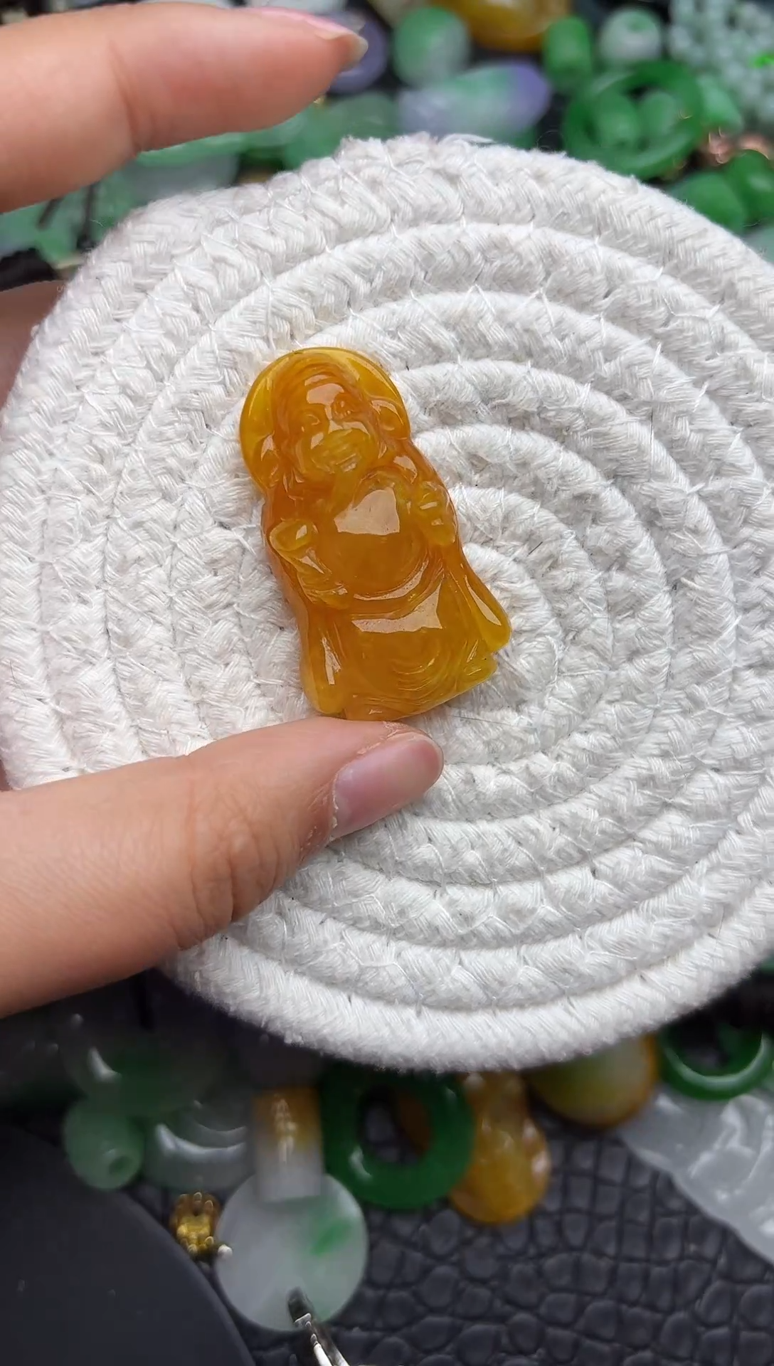 颈饰未镶嵌翡翠缅甸翡翠吊坠