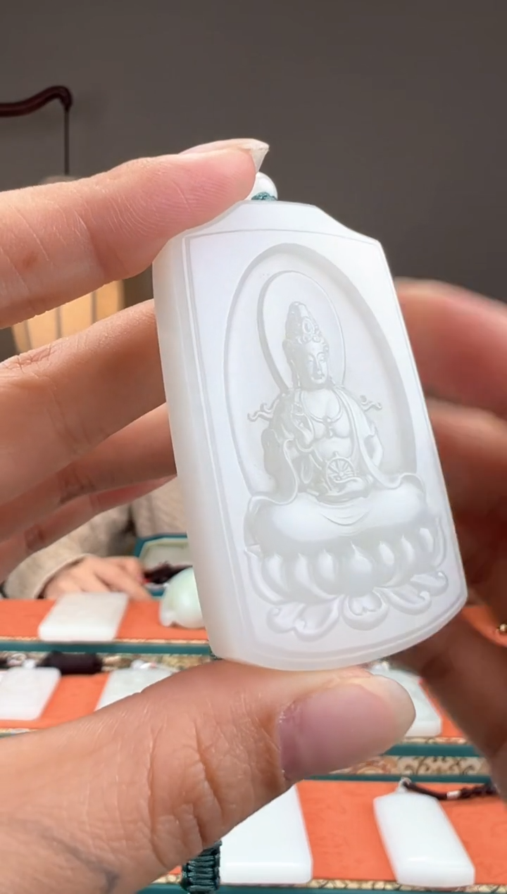 【闪购商品】和田玉颈饰未镶嵌1