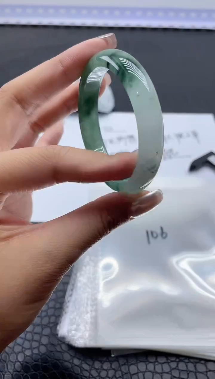 手镯所见即得所得拍啥发啥106