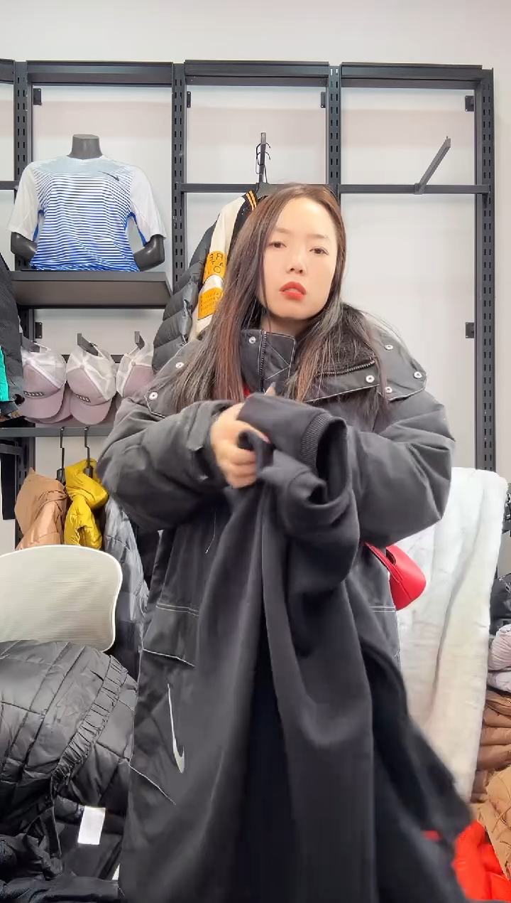 2197闪购编码 Nike/Joedan运动卫衣裤以直播间过款为准 尺码·180J