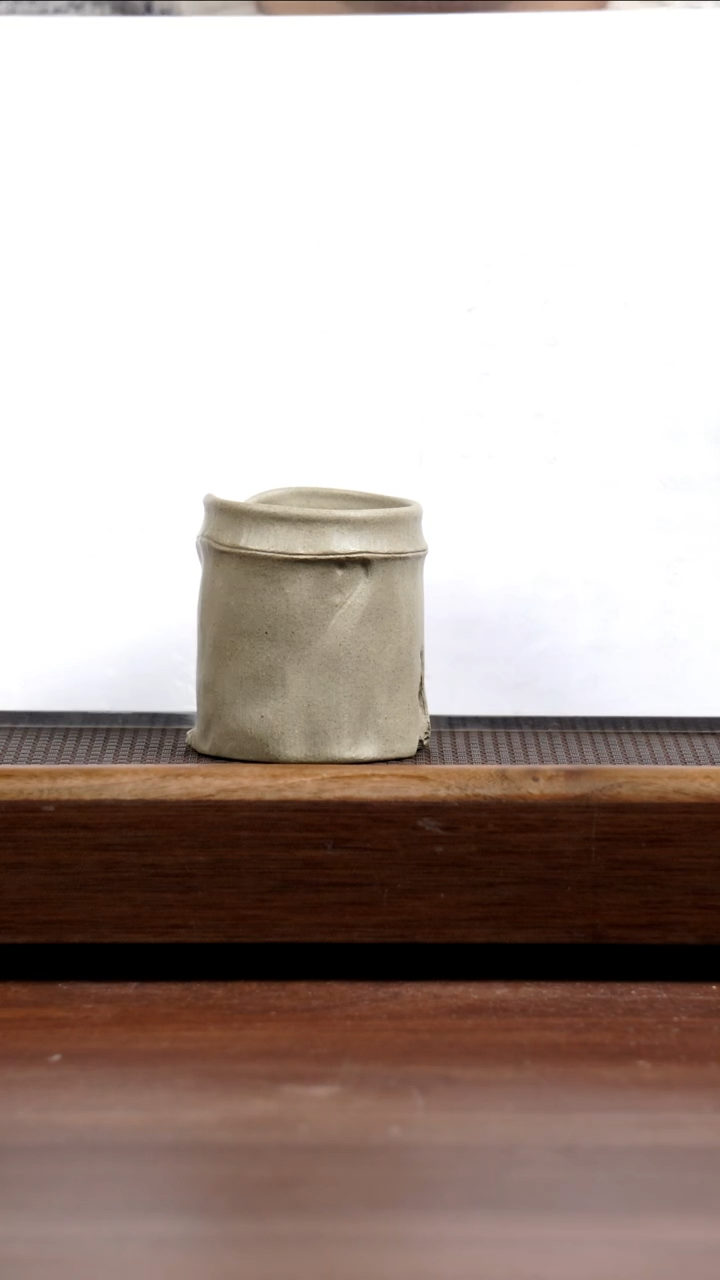 【闪购商品】紫砂茶壶本山绿树桩120CC