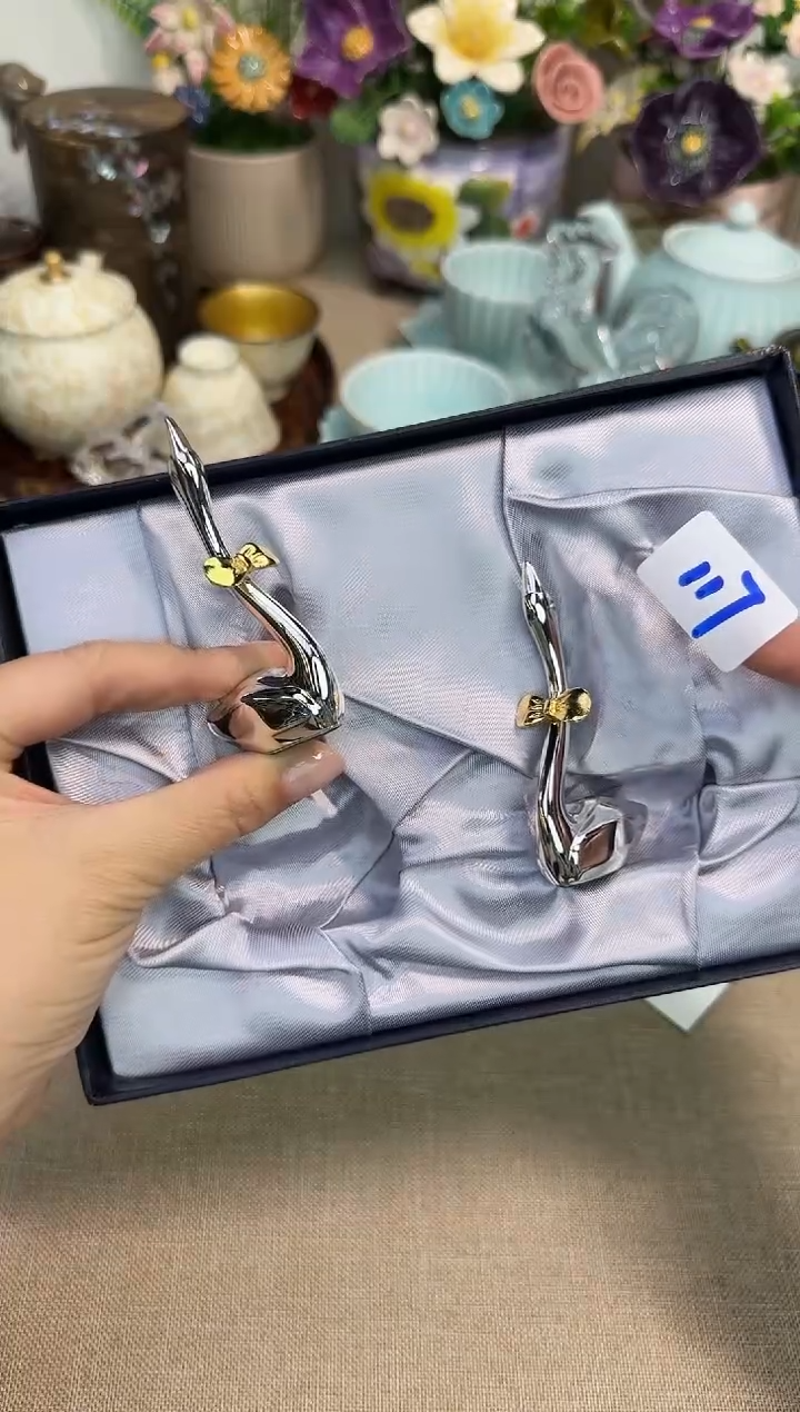 瓷片泡泡家的瓷器真好看