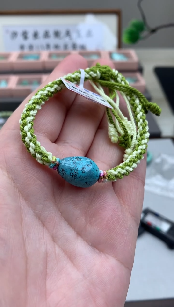 【闪购商品】绿松石未镶嵌手绳A08
