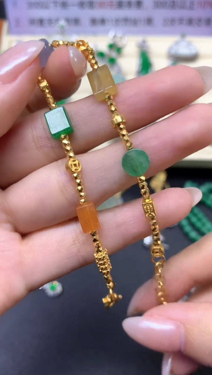 【闪购商品】翡翠吊坠(不含链)18K金镶嵌吊坠|15300+1530