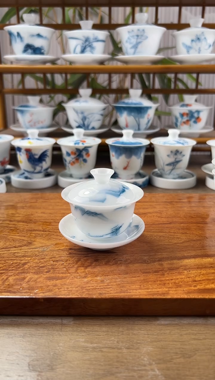 微瑕高冰清山水80ml三才盖碗