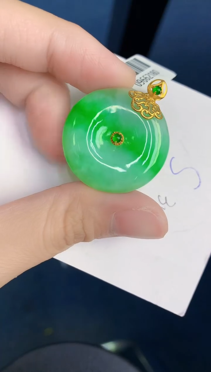 颈饰18K金镶嵌翡翠天然翡翠缅甸A货