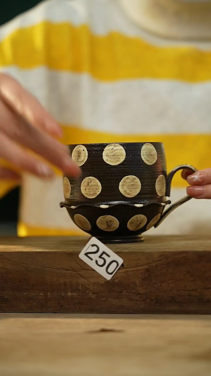 【闪购商品】瓷片新品！设计师款手绘/咖啡杯 听歌