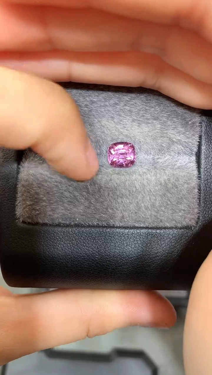 【闪购商品】定制尖晶石裸石未镶嵌枕型 紫丁香色调 1.76ct
