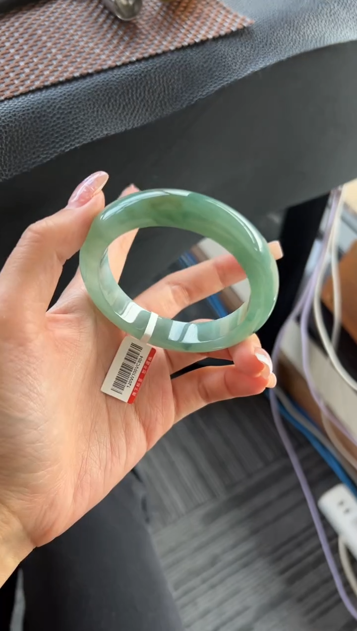 【闪购商品】翡翠手镯未镶嵌23号55.5*12.6*9.1