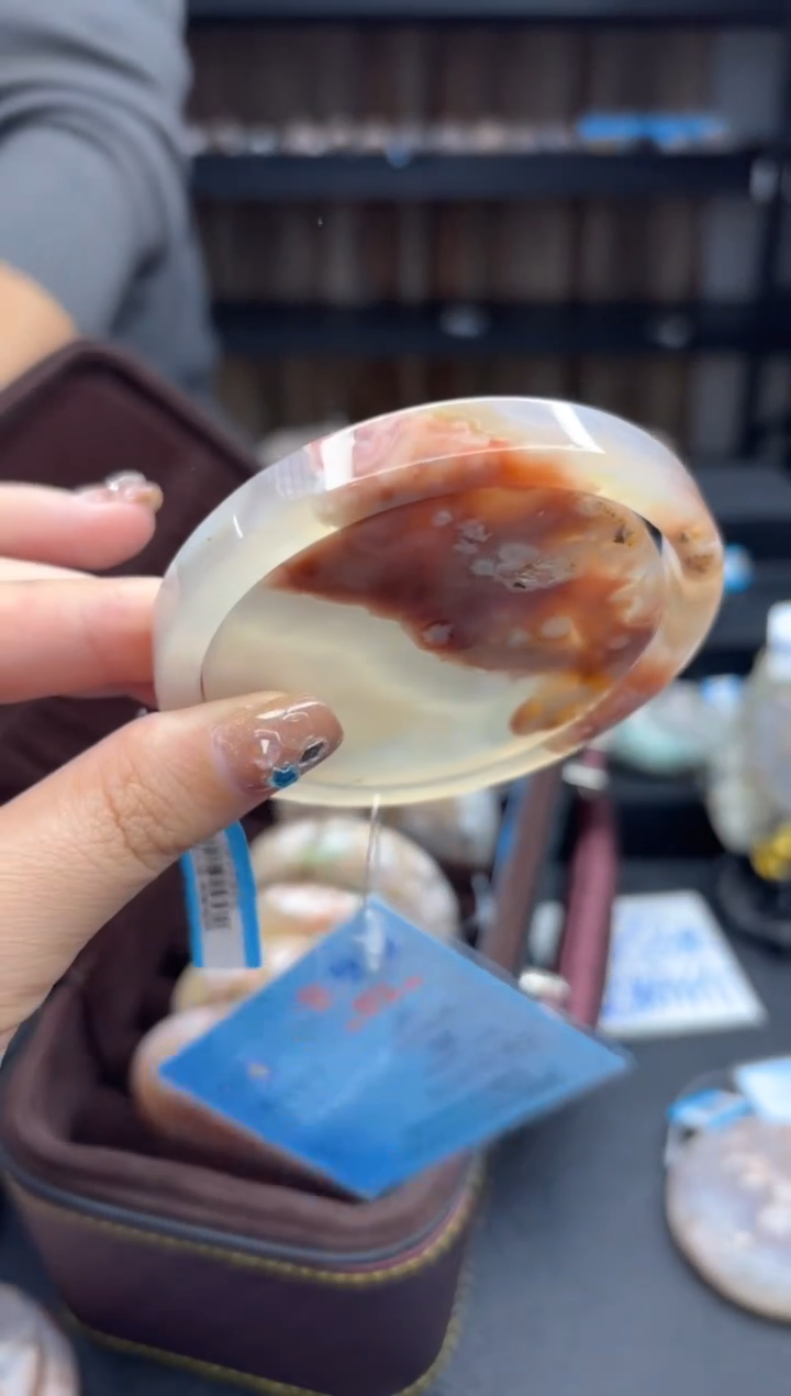 【闪购商品】石英质玉手镯未镶嵌247（65圈赠送镯心）