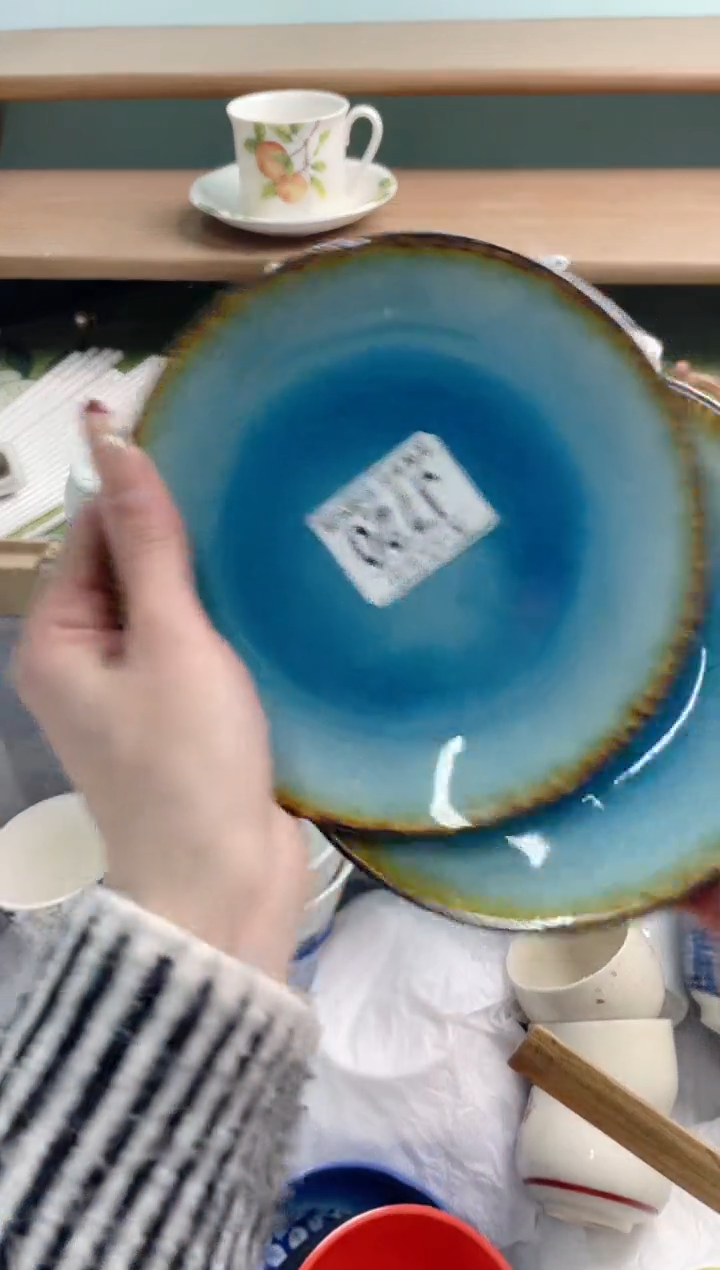 陶瓷金****）J720*******