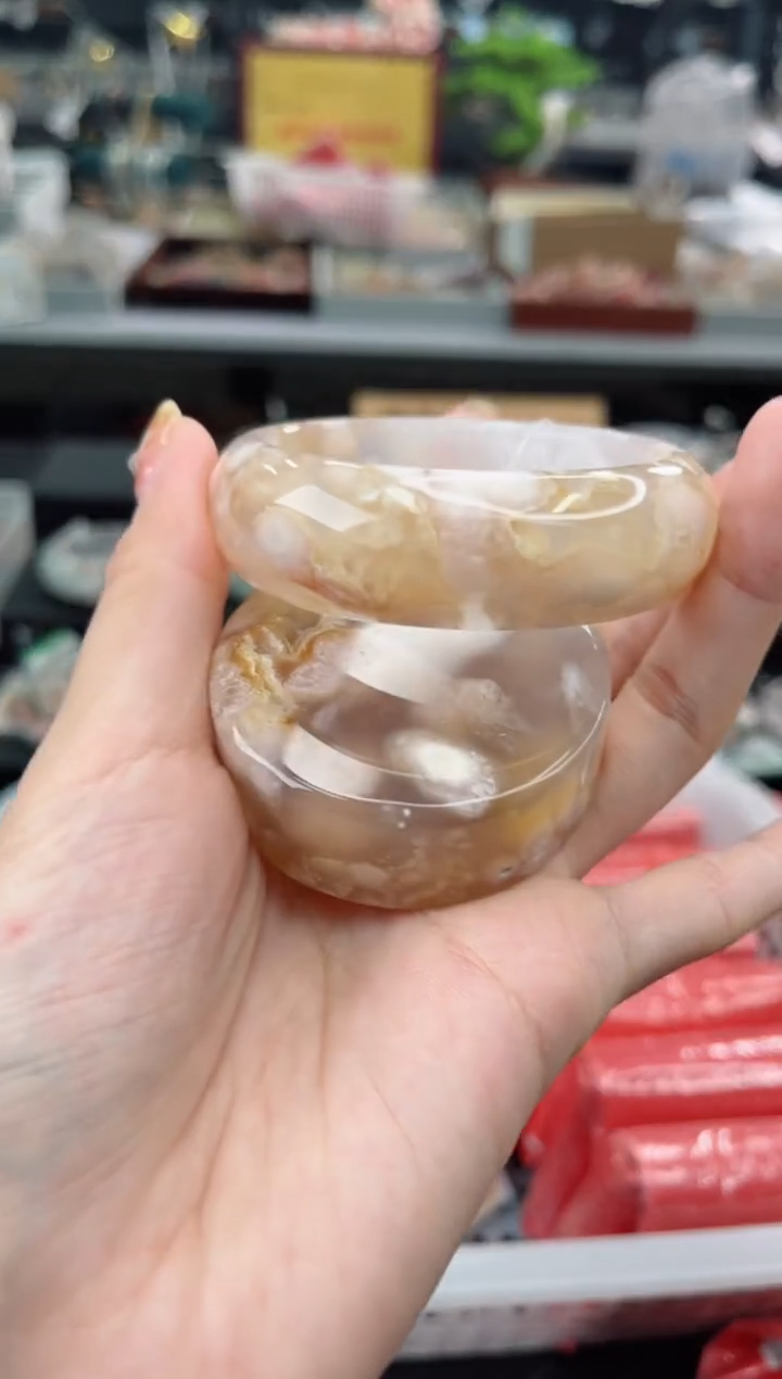 【闪购商品】石英质玉手镯未镶嵌54圈口（赠品镯心）3650043