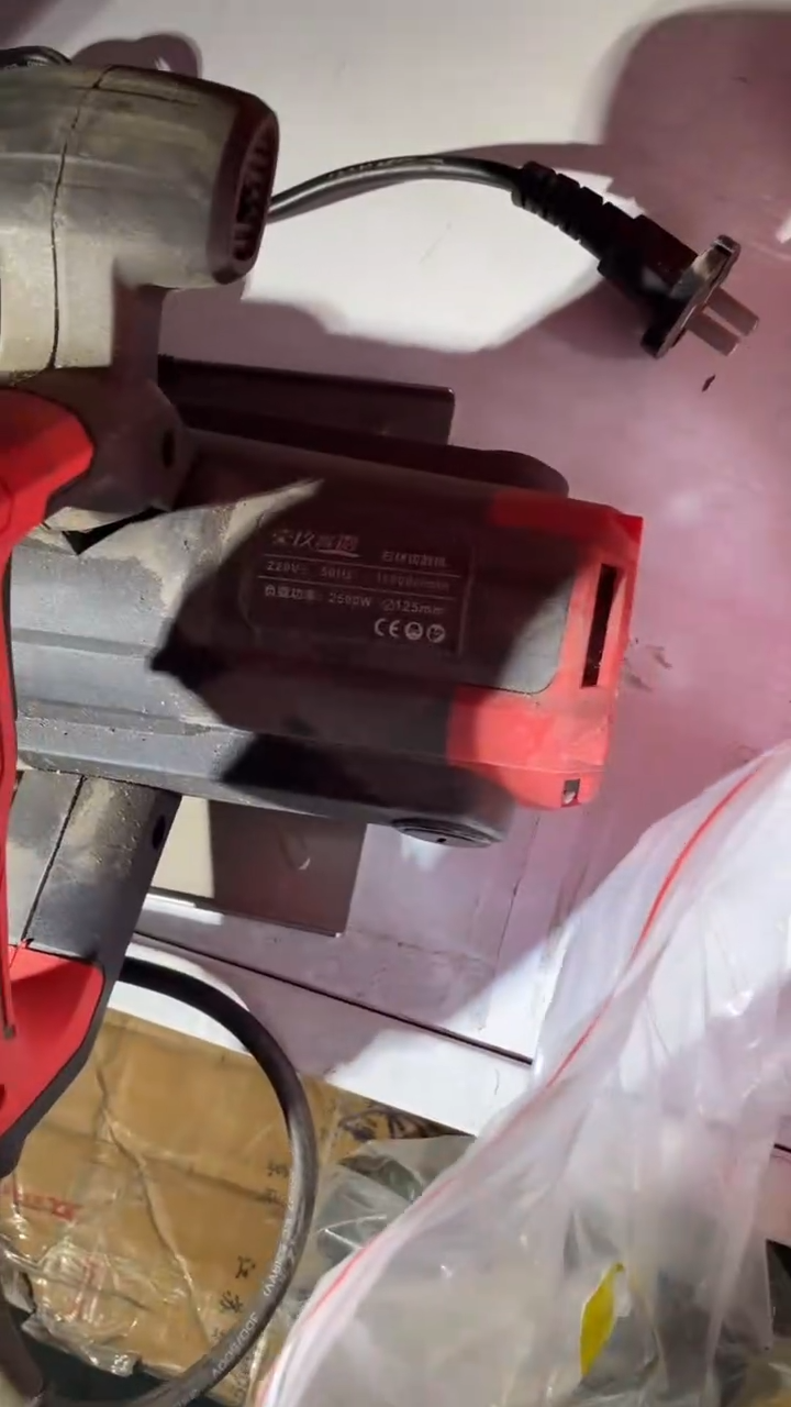 一九八八云石机         