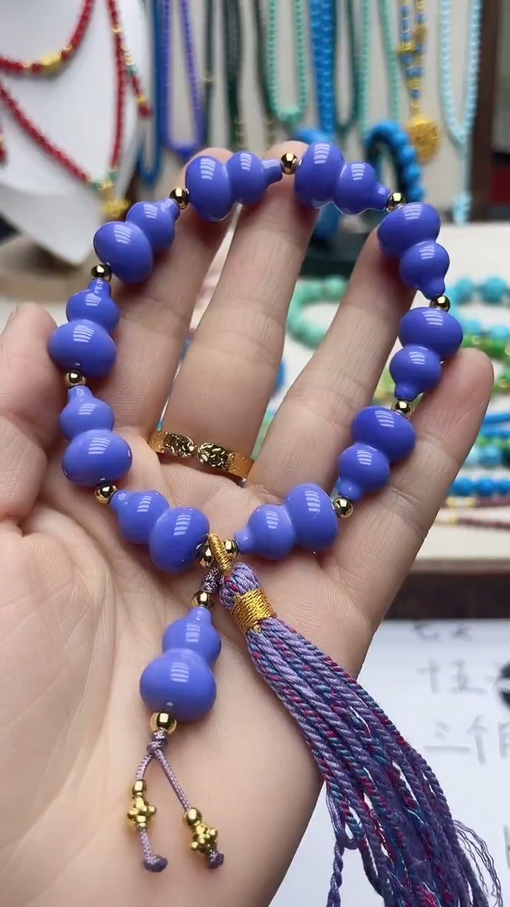 珍藏特色绿色高瓷